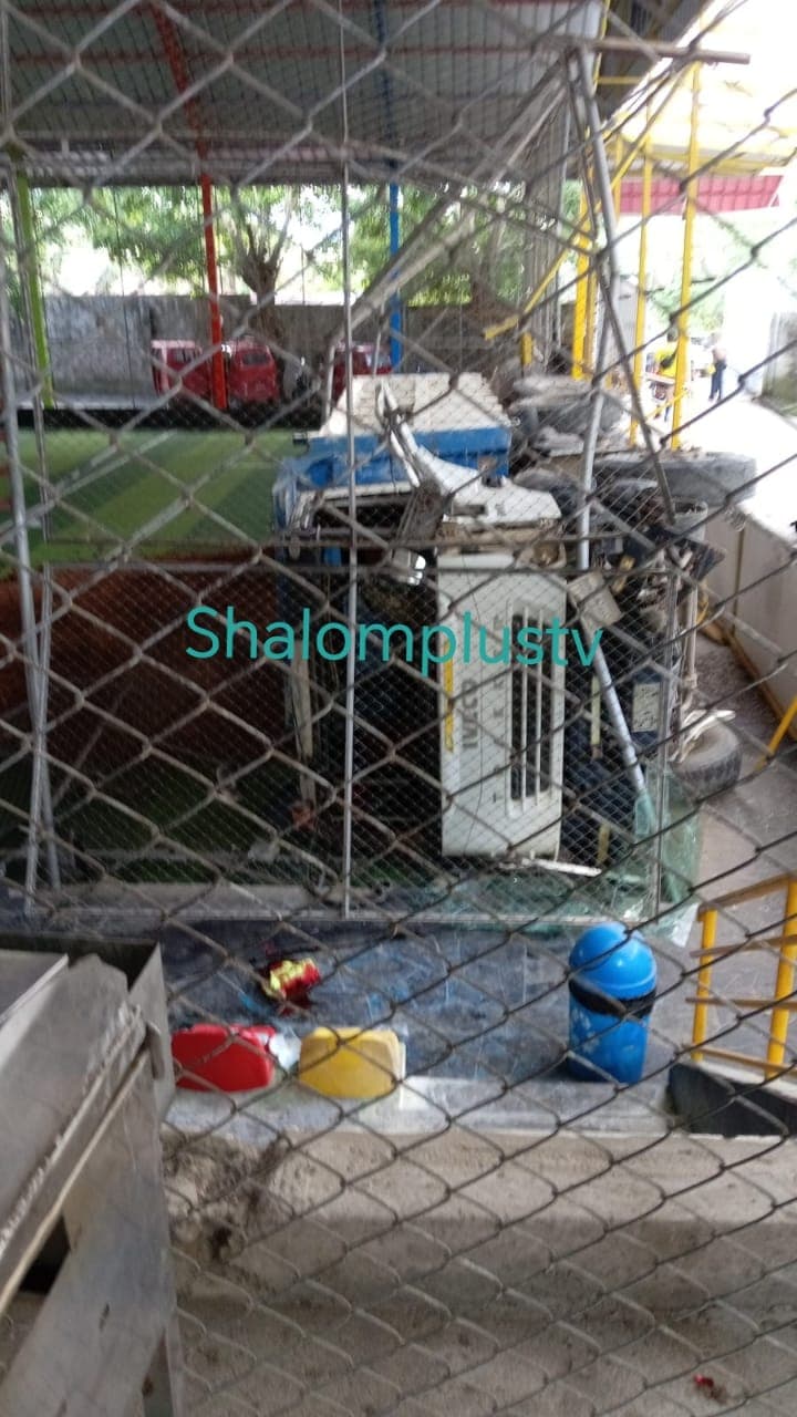 Volquete cae en gras sintético y deja un fallecido en Castillo Grande - Tingo María