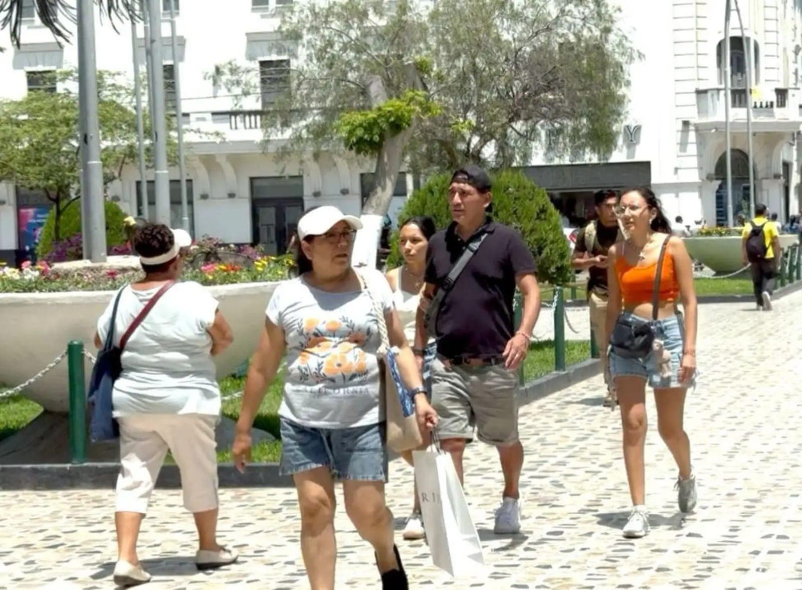 Lambayeque se declara en alerta por anuncio de altas temperaturas de hasta 36 °C en Olmos