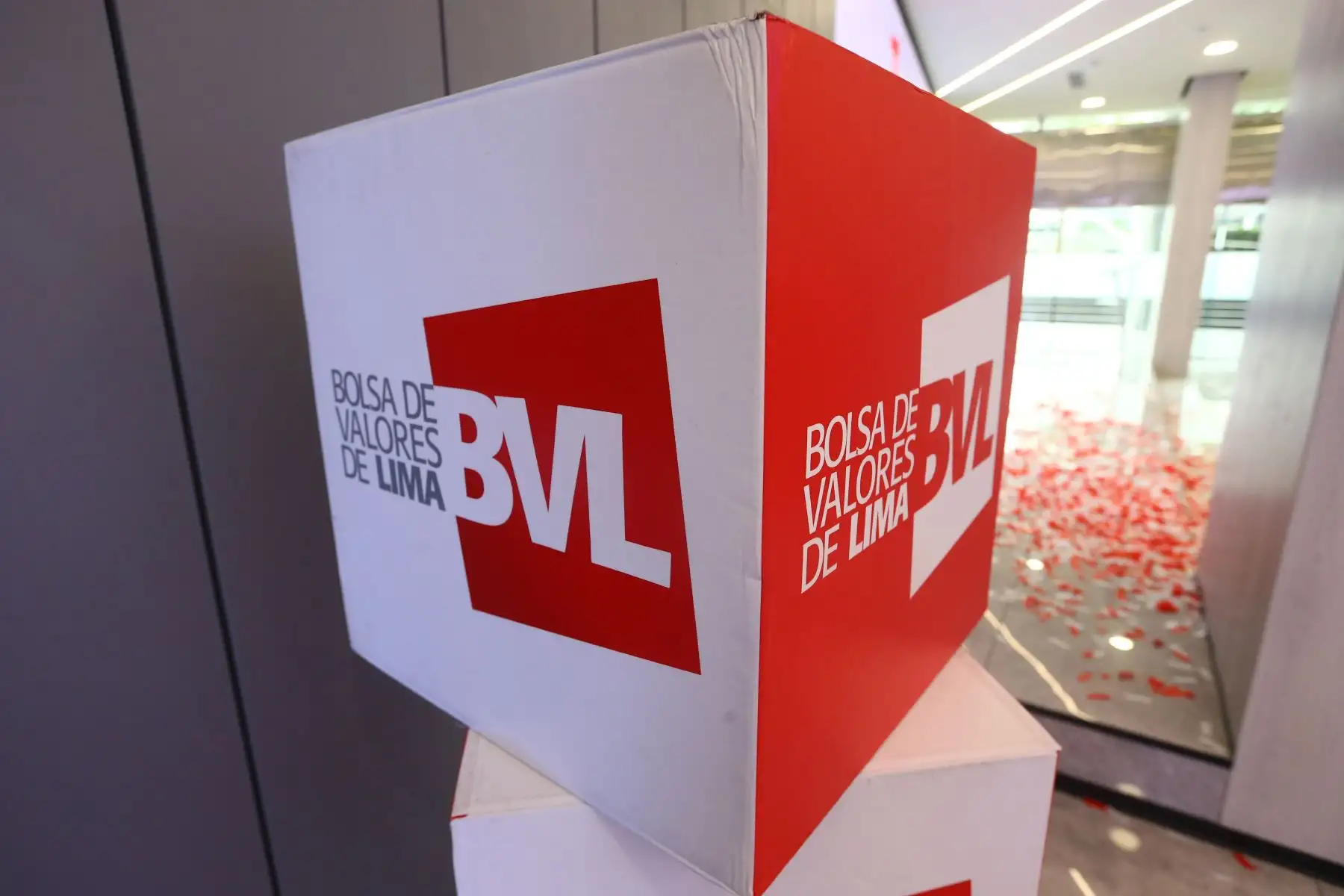 Bolsa de Valores de Lima abre sesión con indicadores mixtos