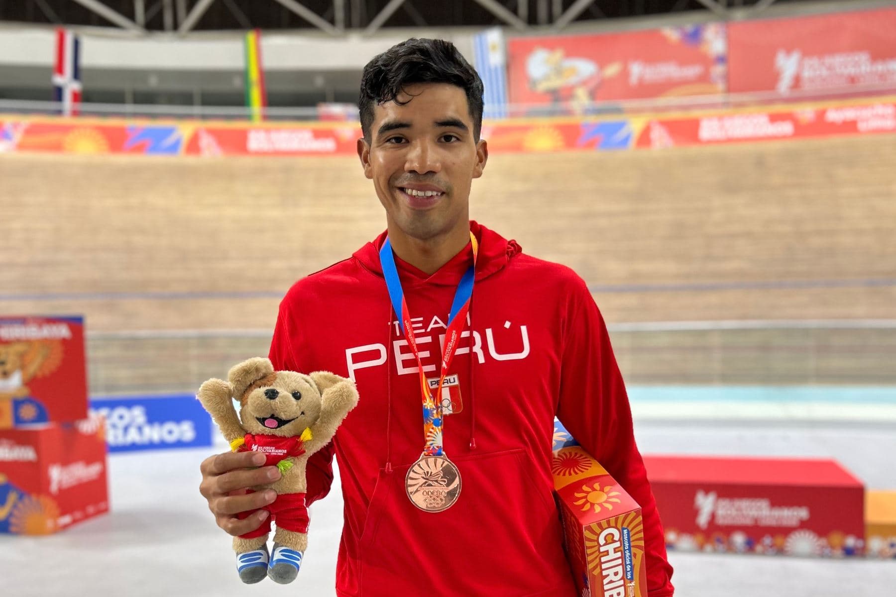 Ciclista Hugo Ruiz apunta al bicampeonato en el Panamericano de Pista Elite 2026